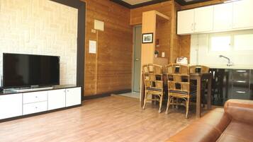 Basic Room, 1 Bedroom (classic) | 1 bedroom, free WiFi