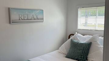 3 bedrooms, WiFi, bed sheets