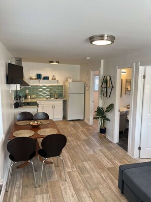 Fridge, microwave, oven, coffee/tea maker