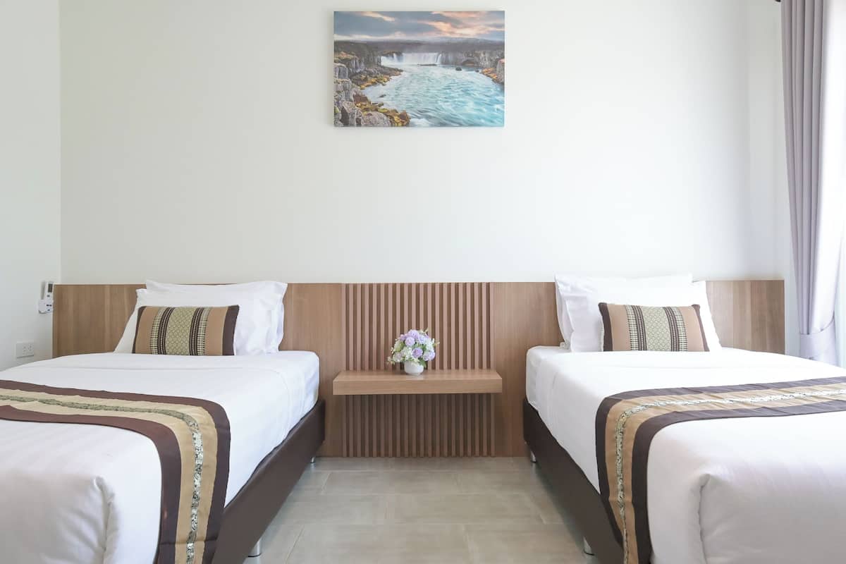 Cottage Twin Room | Escritorio y wifi gratis