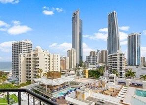 Property grounds - Mantra on View : Surfer's Paradise by Ready Set Stay - Linen, Unlimited WiFi (Surfers Paradise)