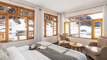 小型套房 | 熨斗/熨衣板、床单