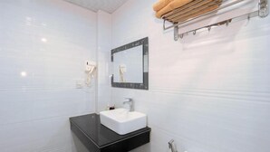 Slippers - Van Mai Hotel (Quy Nhon)
