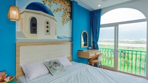 Basic Double Room | In-room safe, blackout curtains, free WiFi - Van Mai Hotel (Quy Nhon)