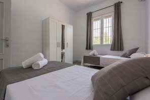 4 chambres, Wi-Fi gratuit, draps fournis