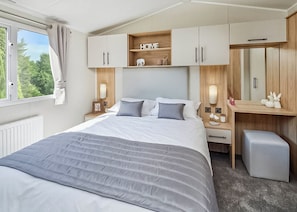 2 bedrooms