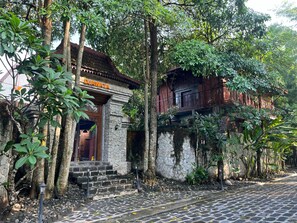 Mặt tiền nơi lưu trú