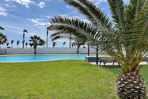 Beautiful Apartment Near the Sea