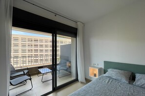2 chambres, fer et planche à repasser, Wi-Fi gratuit