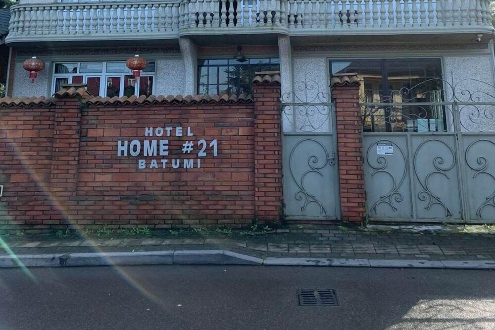 Hotel Home 21 Batumi