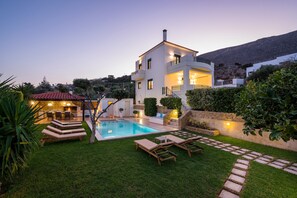 Outdoor pool, a heated pool - Luxury Villa Dream, Full Privacy, Heated Pool, Jet-Tub  (Chania)