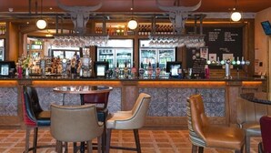 Bar (on property) - The Bull And Stirrup Hotel (Chester)