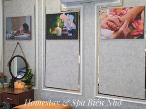 Salle de soins pour les couples, soins du corps, aromathérapie