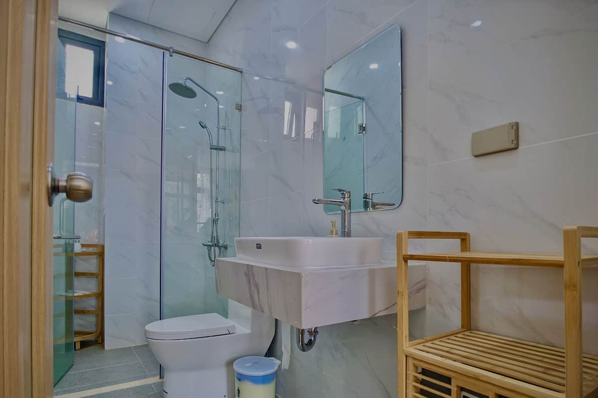 Buồng tắm vòi sen, vòi sen phun mưa 