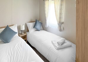 2 bedrooms