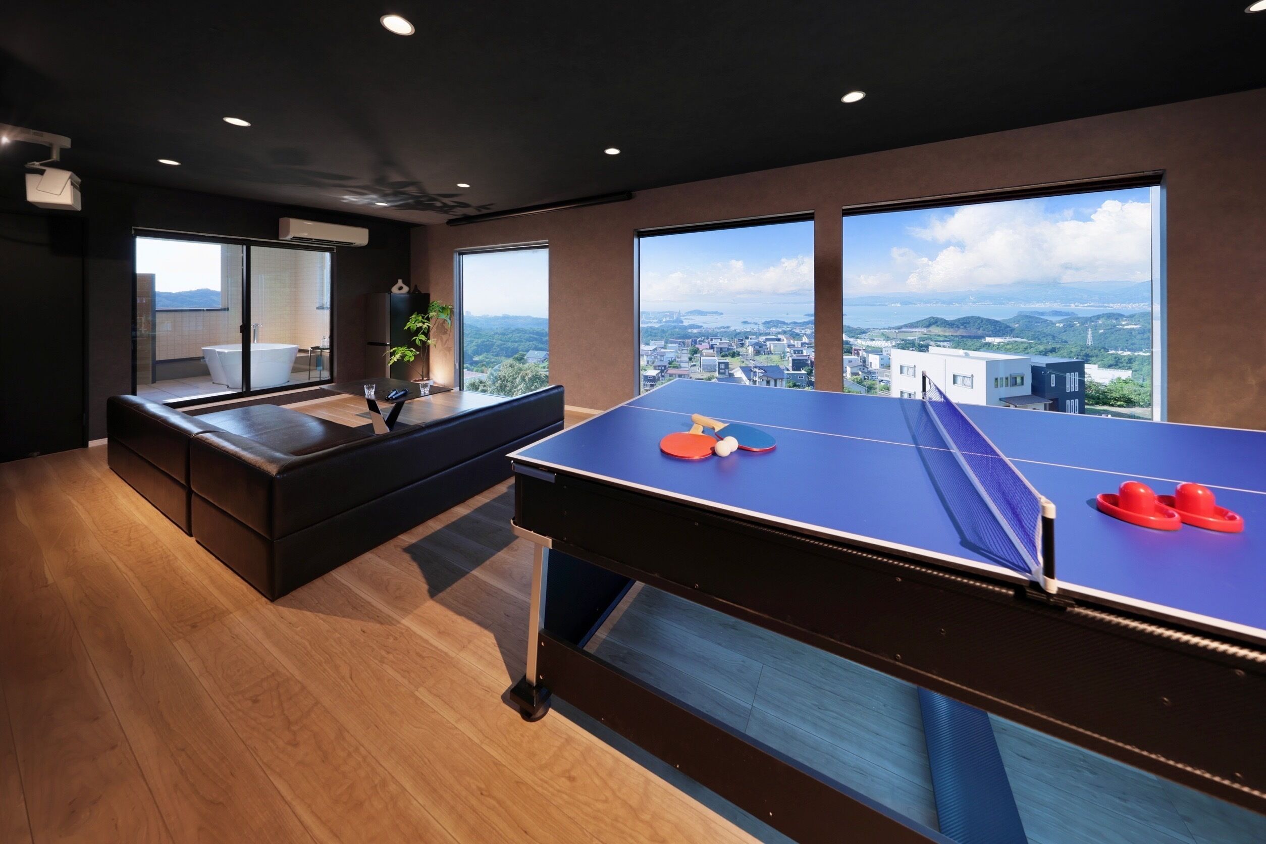 Décoration personnalisée, ameublement personnalisé, bureau