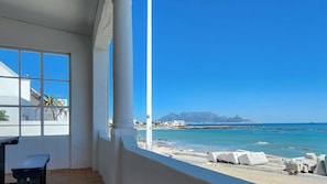 Exterior - Blue Peter Hotel (Cape Town)