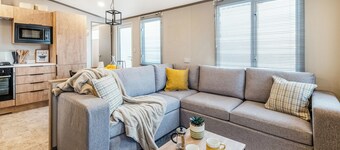 Silver 2 Bedroom caravan (Slps 6)