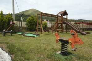 Aire de jeu extérieure pour enfants