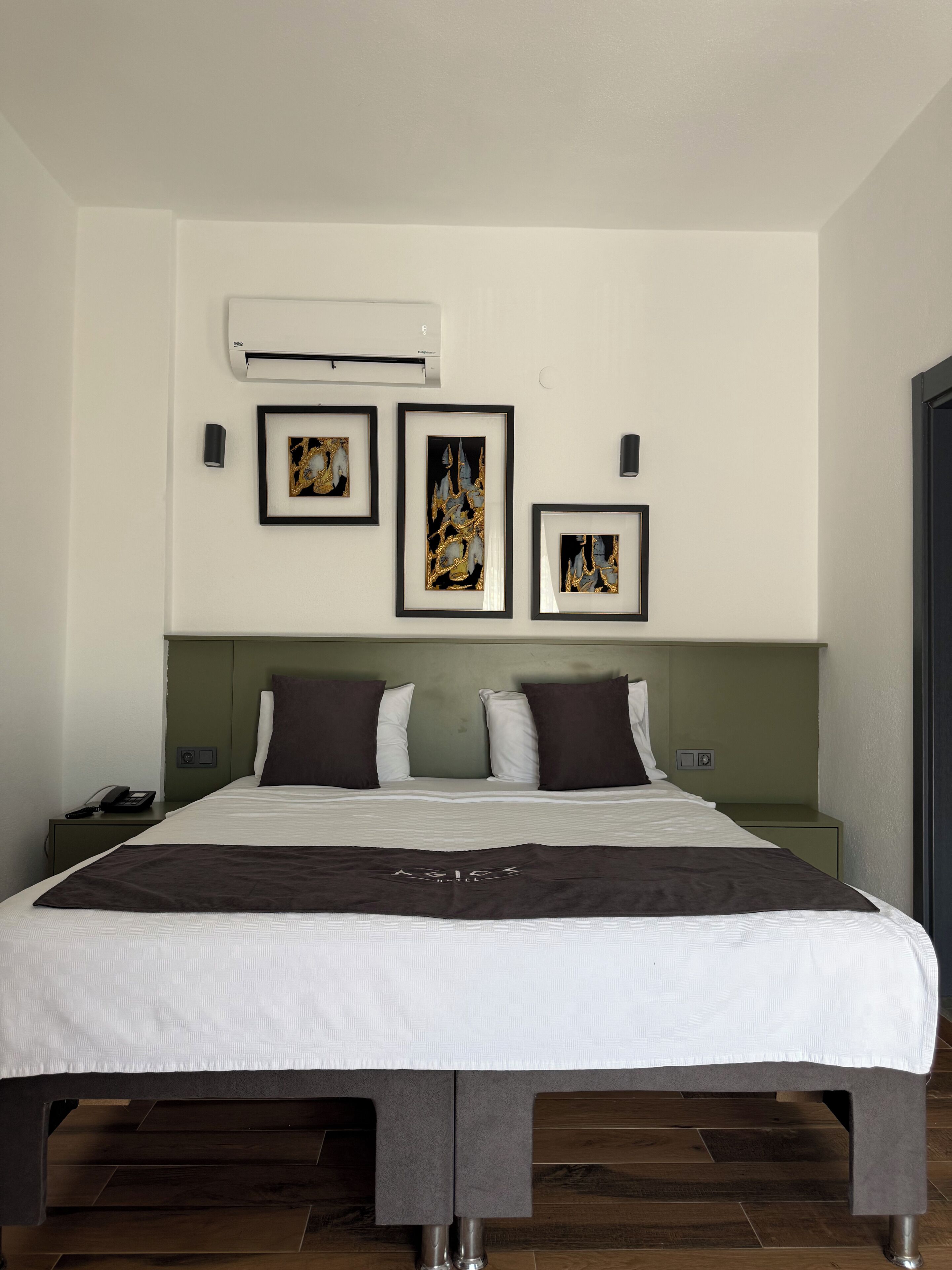 Chambre supérieure, 1 chambre | Draps italiens de Frette, literie de qualité, minibar, coffre-fort