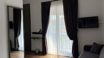 Quarto superior, 1 quarto | Lençóis italianos Frette, roupas de cama premium, frigobar