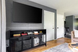 Interior - Westlake Harmony Apartment (Westlake)