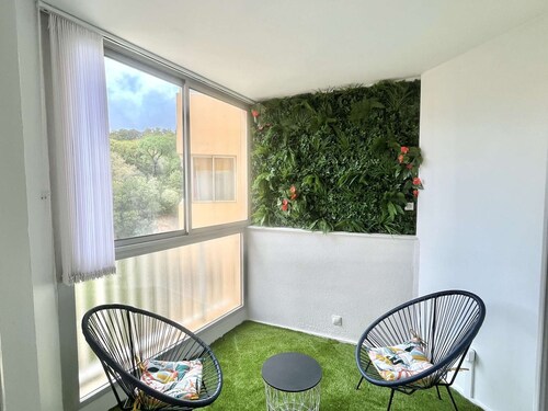 Charming Studio for 2 in Ajaccio, Close to Airport and Amenities