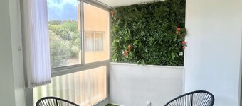 Studio Confortable avec Véranda Proche Centre Ajaccio, 2 Couchages, Parking Facile, Tout Inclus