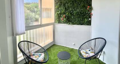 Charming Studio for 2 in Ajaccio, Close to Airport and Amenities
