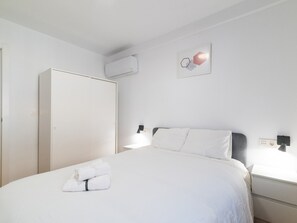 3 camere, accesso a Internet, lenzuola