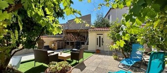 5-Bedroom House with Garden and A/C in Argelès Village
