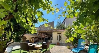 5-Bedroom House with Garden and A/C in Argelès Village