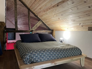 2 Schlafzimmer, Bügeleisen/Bügelbrett, Reisekinderbett, kostenloses WLAN