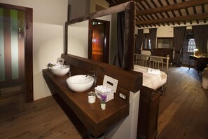 7 bedrooms, WiFi, bed sheets - Villa Dante - Homelike Villas (Perugia)