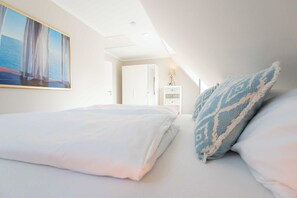 2 Schlafzimmer, Schreibtisch, Bügeleisen/Bügelbrett, kostenloses WLAN