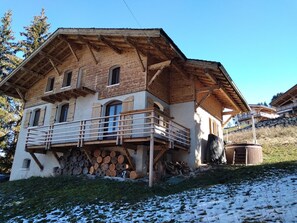 Exterior - Chalet for 10 with fireplace and Norwegian bath (Crest-Voland)