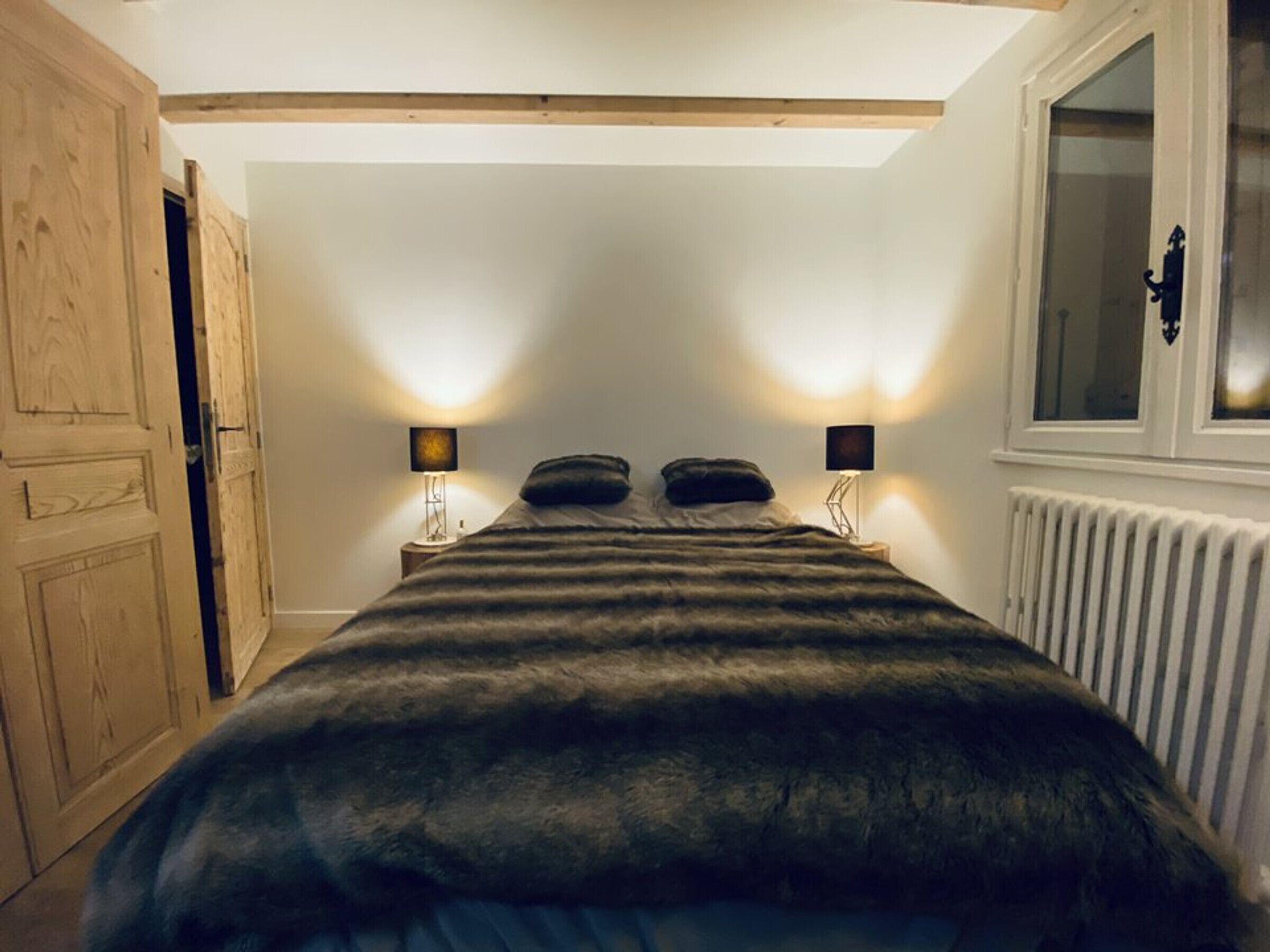 4 多间卧室、免费 WiFi