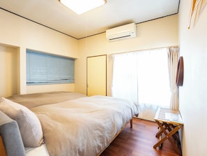 4 dormitorios, escritorio, wifi gratis y ropa de cama