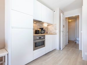 Fridge, dishwasher, coffee/tea maker, toaster - Modern 2-BR for 5 in Avoriaz (Avoriaz)