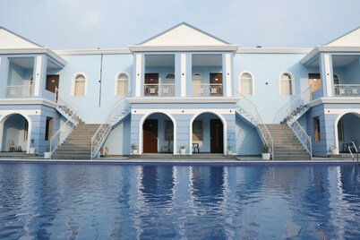 Red Tullip MD Valley Resort and Spa