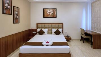 Deluxe Pool View Room with Private Balcony | Exterior