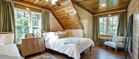 4 Schlafzimmer, Bügeleisen/Bügelbrett, Reisekinderbett, WLAN