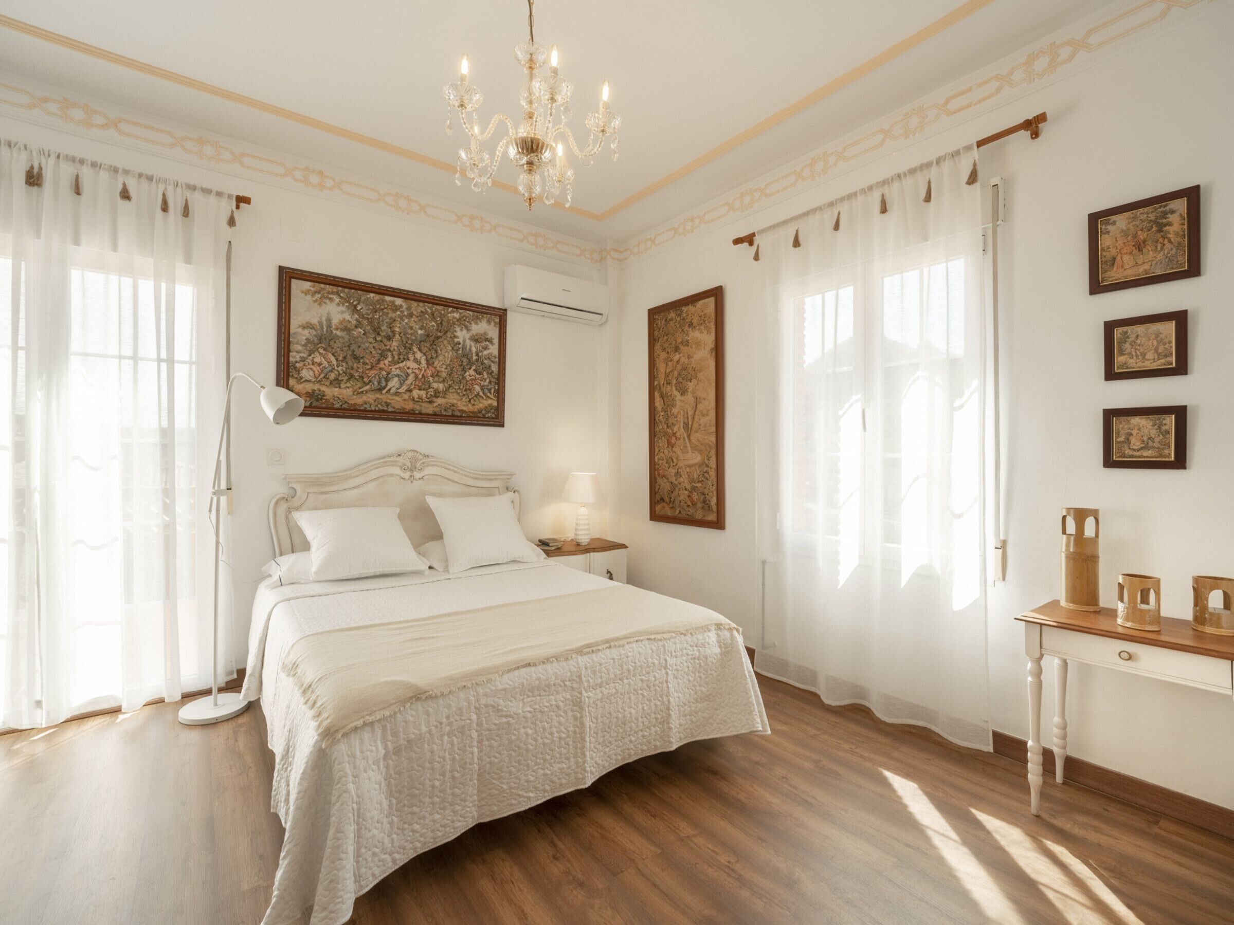 7 slaapkamers, internet, beddengoed