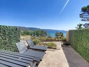 Terrace/patio - Seaside studio, ground floor, beach access (Bormes-les-Mimosas)