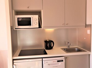 Fridge, microwave, dishwasher, high chair