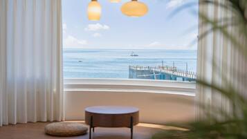 Deluxe Twin Room | Beach/ocean view