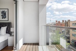 Interior - PBC | One Bedroom Apartment with Balcony JT5 (London)