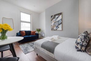 1 bedroom, iron/ironing board, free WiFi