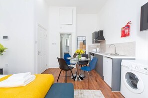 1 Schlafzimmer, Bügeleisen/Bügelbrett, kostenloses WLAN