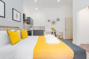 1 bedroom, iron/ironing board, free WiFi, bed sheets